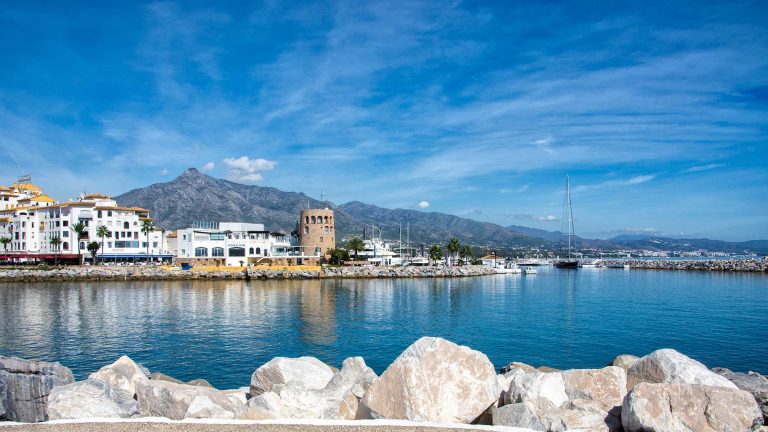 Marbella West - Puerto Banus marina entrance
