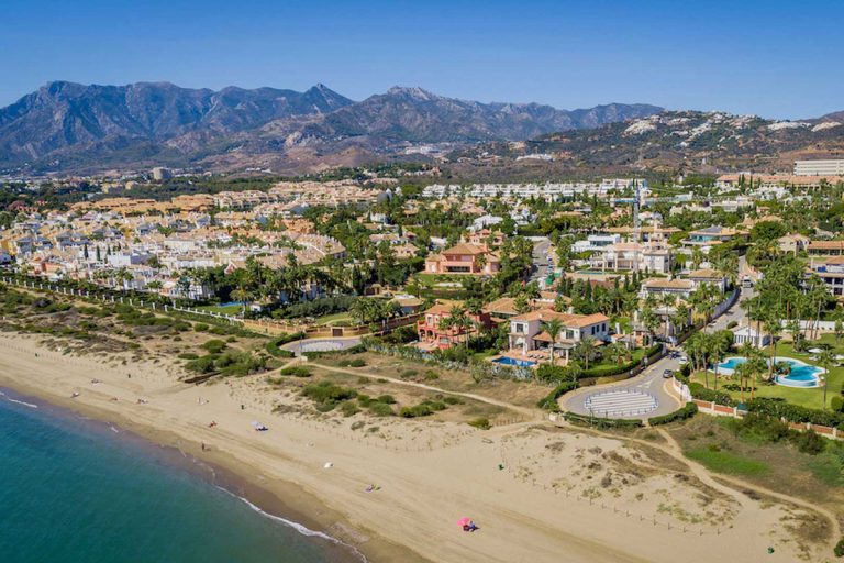 Discover Los Monteros Luxury Living and Exclusive Beach Club in Marbella
