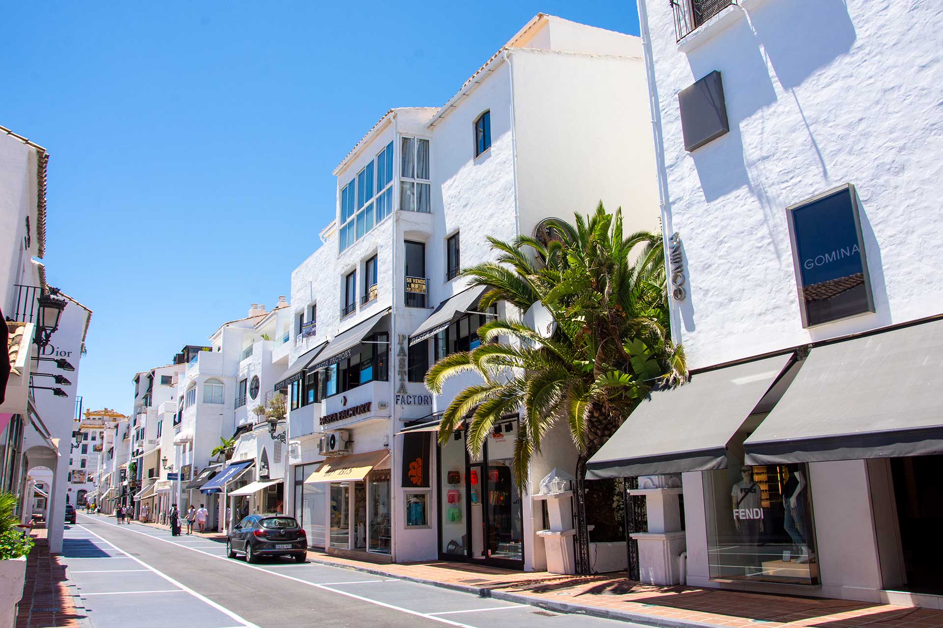 Foreign Buyers Shatter Records in 2026